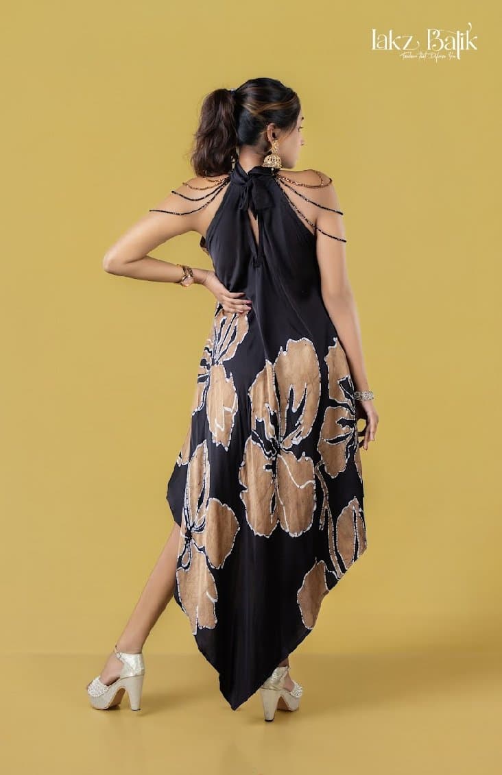 Handmade Sri Lankan Ebony Floral Bathik Dress